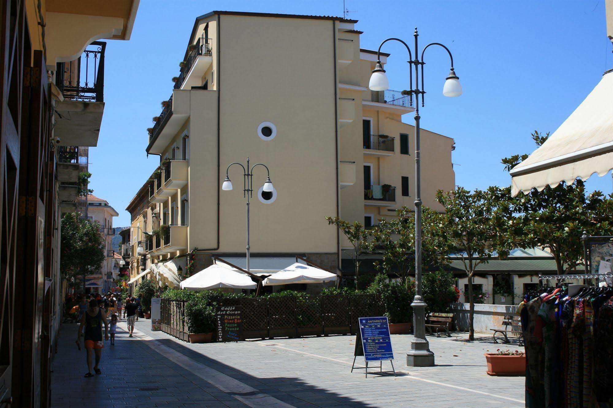 Hotel La Pergola Santa Maria di Castellabate Exterior photo